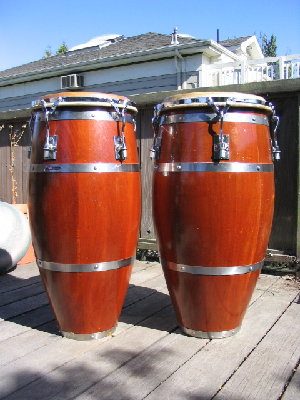 junior_tirado_congas.jpg