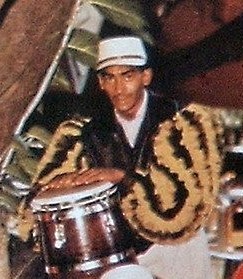 Luis en Tropicana.jpg